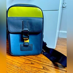 Coach crossbody sling bag. Excellent condition. Only used once!